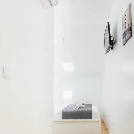 - Sabino De Sousa 1 Andar Homestay *